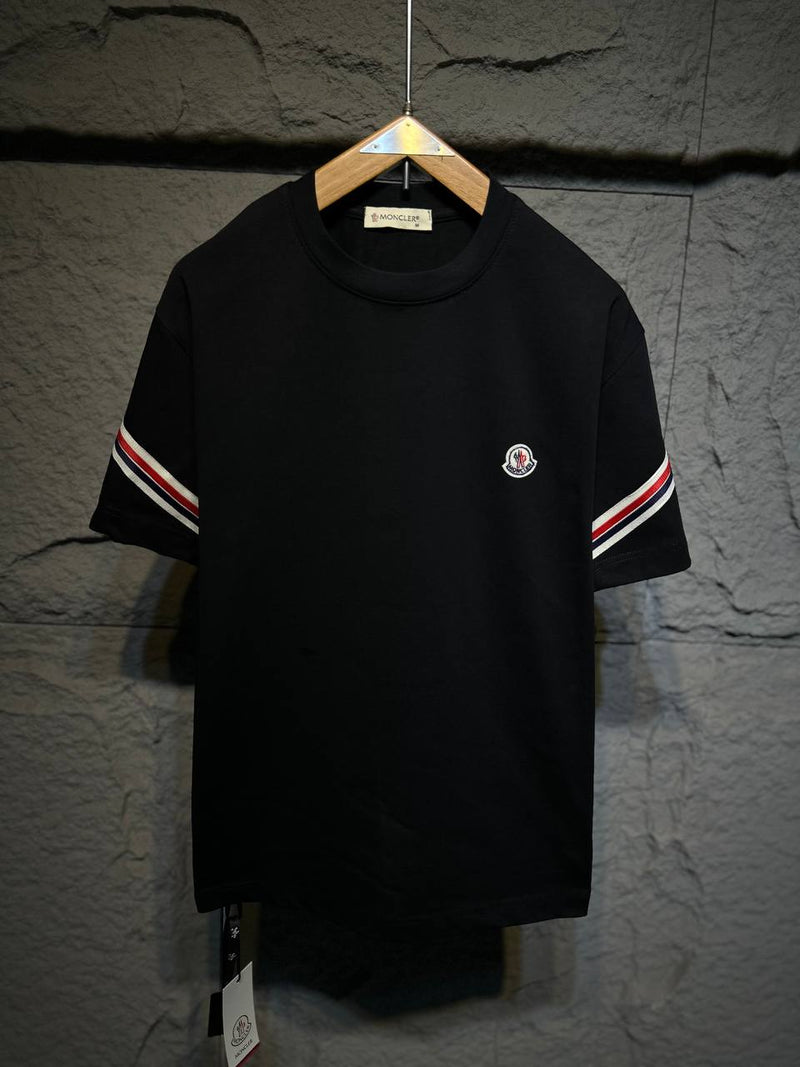 تيشرت مونكلير (Moncler)