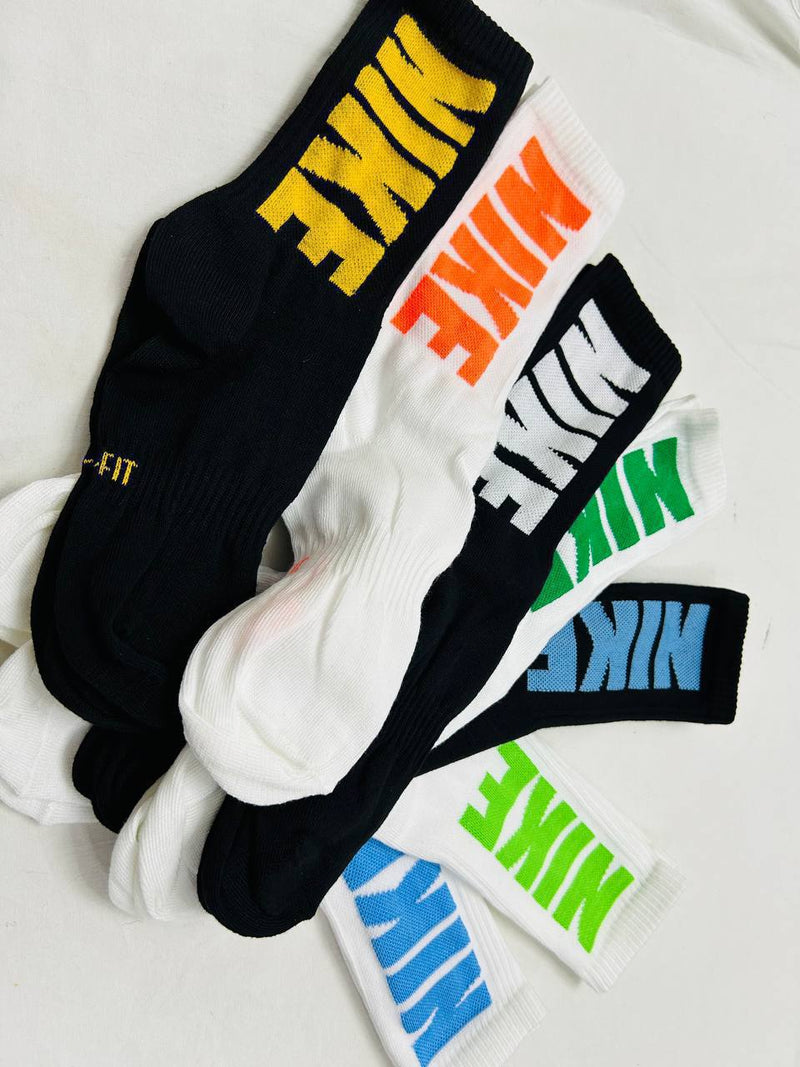 nike ٣ ازواج من الجوارب