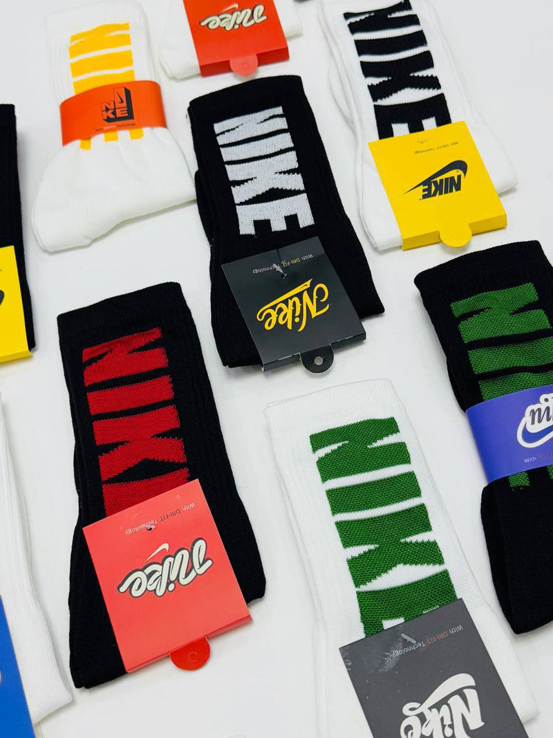 nike ٣ ازواج من الجوارب