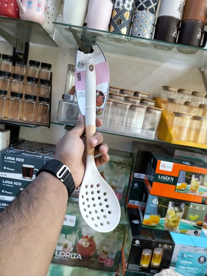 توزيع فردني جدا
