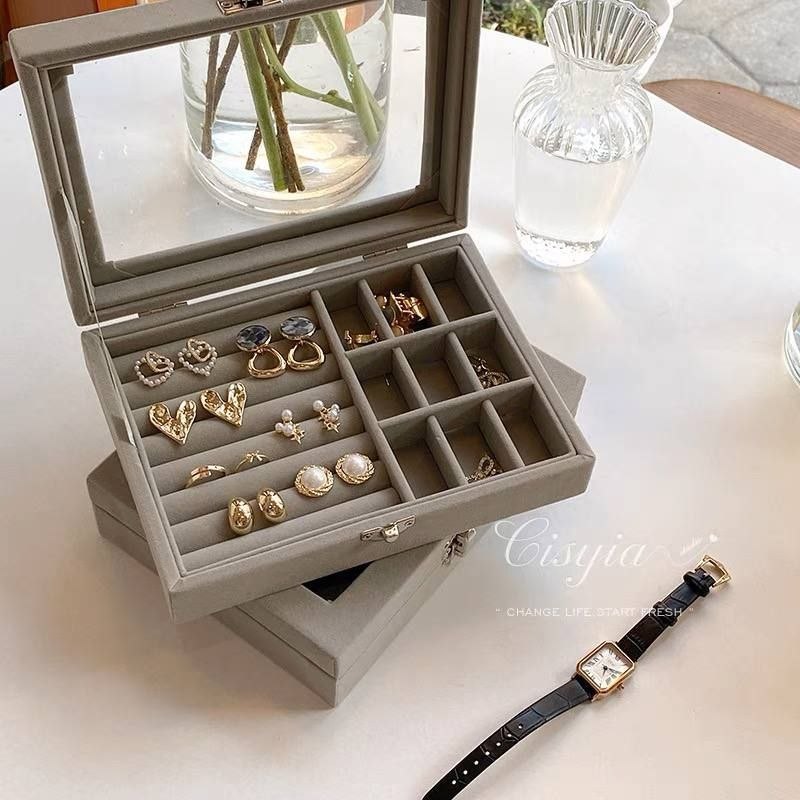 منظم اكسسوارات كابتونيه